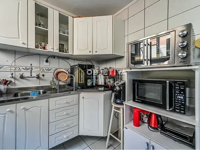 Apartamento 3 quartos e 1 banheiro, à venda, no bairro Rio Branco em Porto Alegre