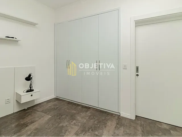 Apartamento 3 quartos e 4 banheiros, à venda, no bairro Centro Histórico em Porto Alegre