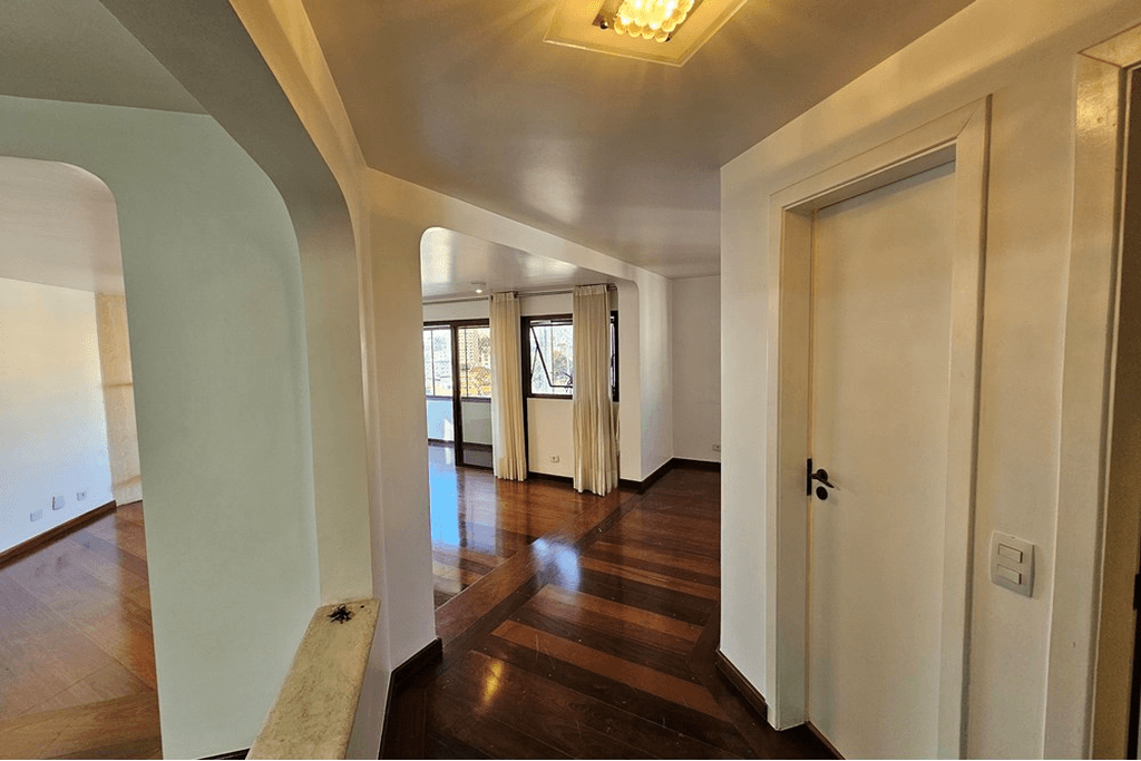 Apartamento à venda 3 Quartos 3 Suites 2 Vagas 170M² Indianópolis São Paulo - SP