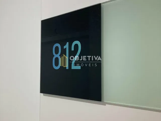 Sala à venda, no bairro Centro em Canoas