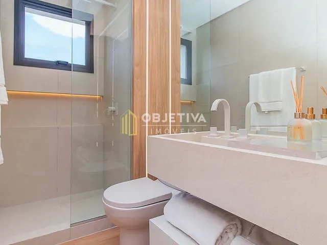 Apartamento 3 quartos e 3 banheiros, à venda, no bairro Rio Branco em Porto Alegre