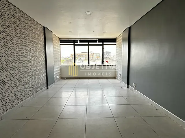 Sala à venda, no bairro Floresta em Porto Alegre