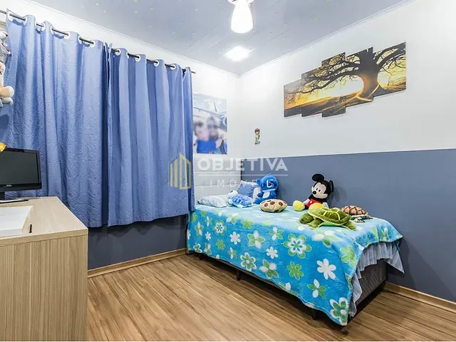 Casa 3 quartos e 3 banheiros, à venda, no bairro Rubem Berta em Porto Alegre