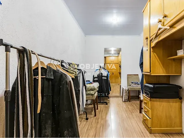 Casa 3 quartos e 3 banheiros, à venda, no bairro Rubem Berta em Porto Alegre