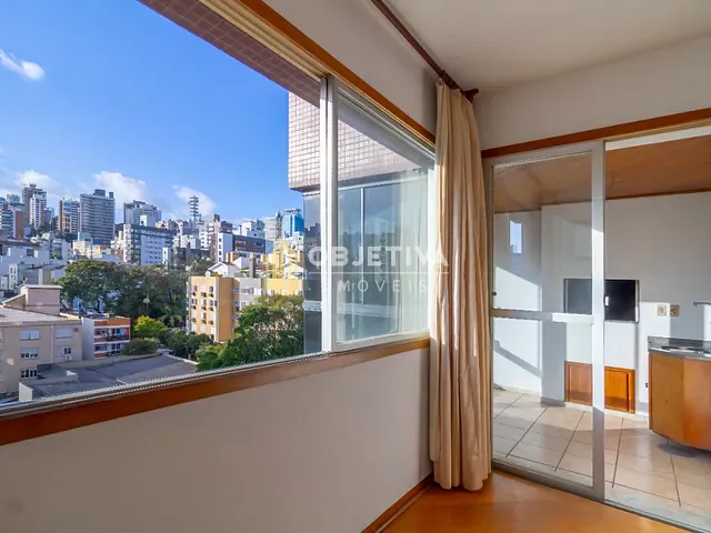 Apartamento 3 quartos e 4 banheiros, à venda, no bairro Petrópolis em Porto Alegre