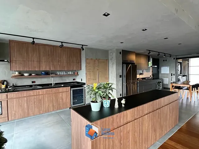 Apartamento 4 quartos e 10 banheiros, à venda, no bairro Sumarezinho em São Paulo