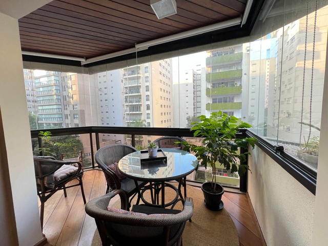 Foto do Apartamento - Apartamento à venda 3 Quartos 2 Suites 4 Vagas 189M² Jardim Paulista São Paulo - SP | Lares e Andares Imóveis