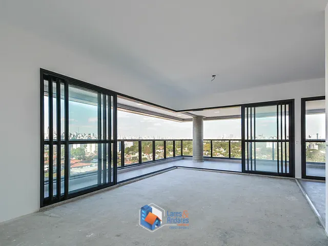Apartamento 3 quartos e 7 banheiros, à venda, no bairro Pinheiros em São Paulo