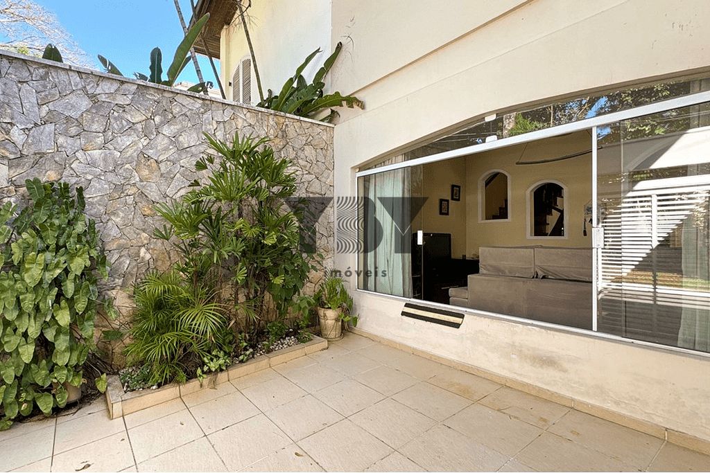 Casa, 3 quartos, 114 m² - Foto 1