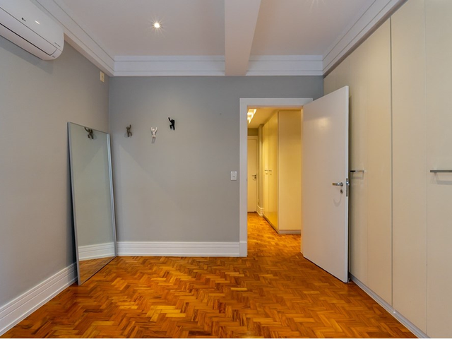 Foto do Apartamento - Apartamento à venda 3 Quartos 2 Suites 3 Vagas 241M² Cerqueira César São Paulo - SP | Lares e Andares Imóveis