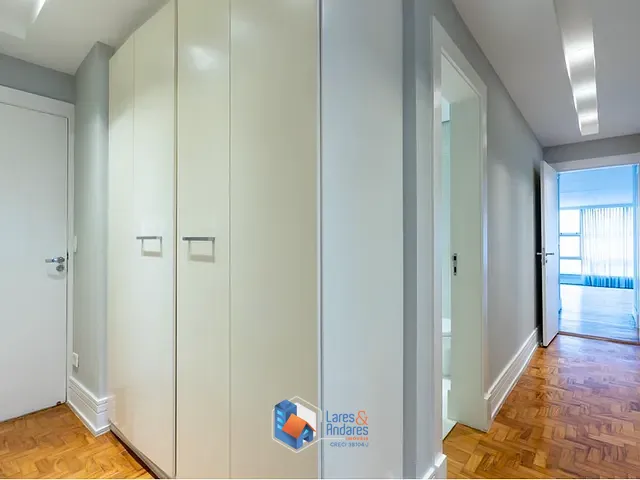 Apartamento 3 quartos e 5 banheiros, à venda, no bairro Cerqueira César em São Paulo