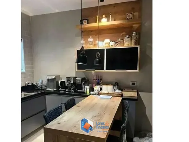 Casa 3 quartos e 4 banheiros, à venda, no bairro Jardim Londrina em São Paulo