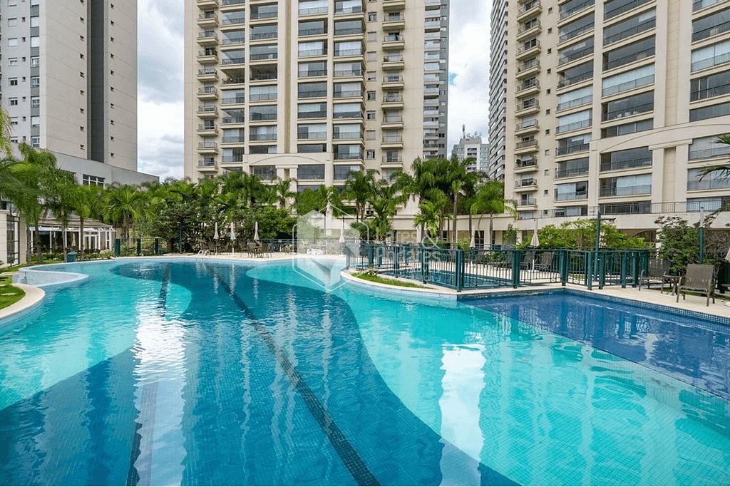 Apartamento, 3 quartos, 168 m² - Foto 2