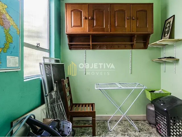 Apartamento 3 quartos e 3 banheiros, à venda, no bairro Menino Deus em Porto Alegre