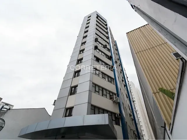 Sala à venda, no bairro Itaim Bibi em São Paulo