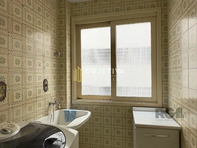 Apartamento 1 quarto e 1 banheiro, à venda, no bairro Centro Histórico em Porto Alegre