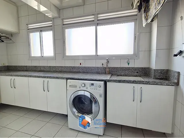 Apartamento 3 quartos e 2 banheiros, à venda, no bairro Vila Gumercindo em São Paulo