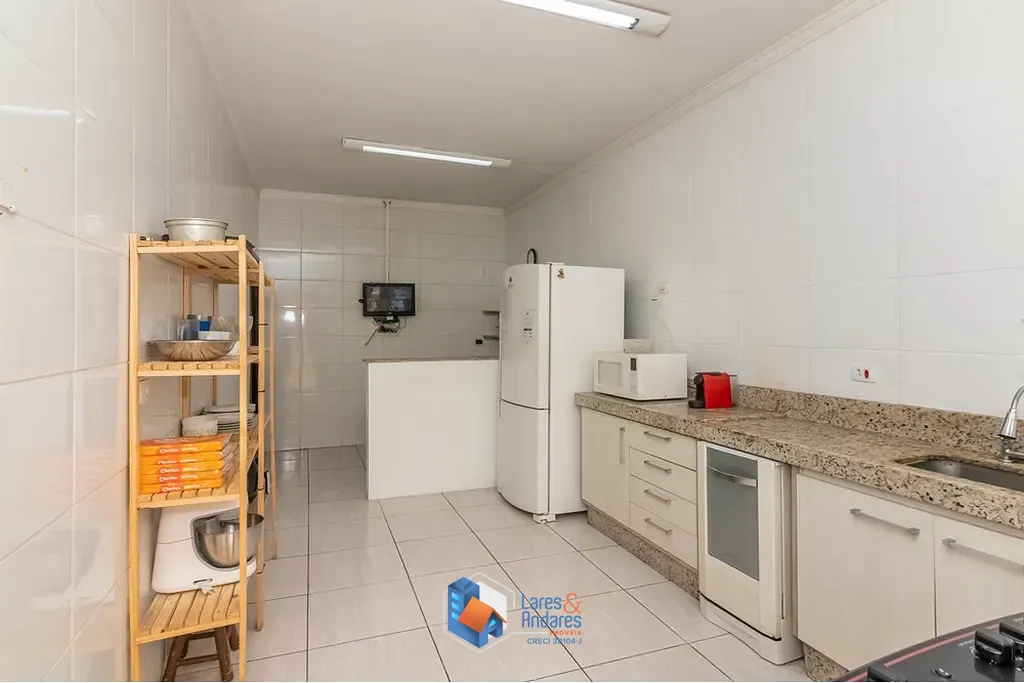 Casa, 3 quartos, 250 m² - Foto 14