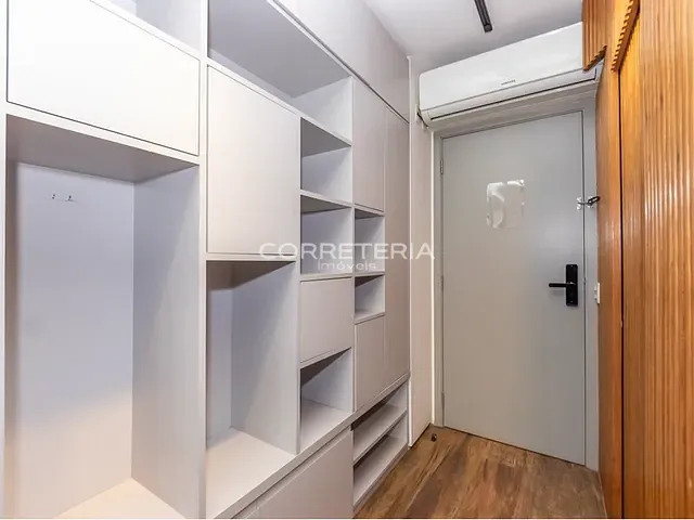 Apartamento 1 quarto e 1 banheiro, à venda, no bairro Vila Olímpia em São Paulo