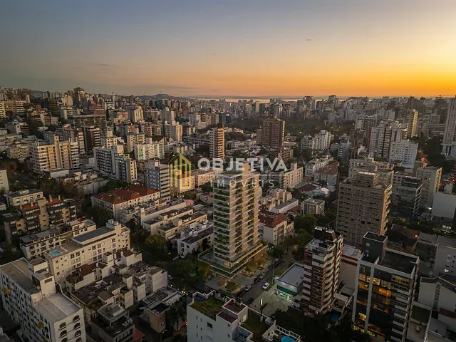 Apartamento 3 quartos e 4 banheiros, à venda, no bairro Auxiliadora em Porto Alegre