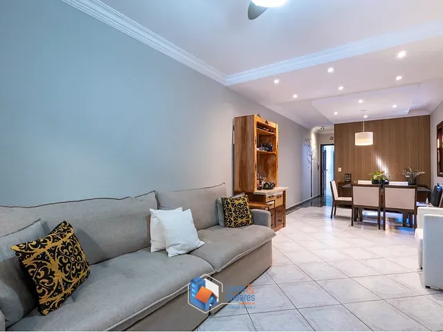 Casa 3 quartos e 4 banheiros, à venda, no bairro Jardim Santa Cruz (Campo Grande) em São Paulo