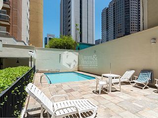 Apartamento 1 quarto e 1 banheiro, à venda, no bairro Itaim Bibi em São Paulo