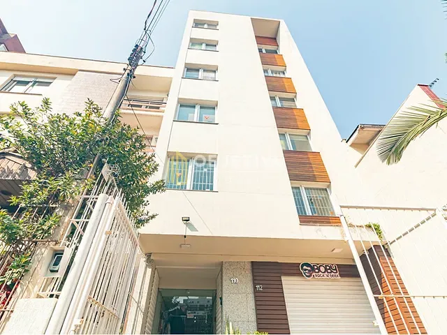 Sala à venda, no bairro Cidade Baixa em Porto Alegre