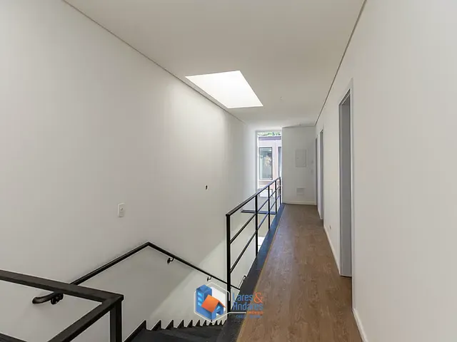 Casa 4 quartos e 6 banheiros, à venda, no bairro Jardim Cordeiro em São Paulo