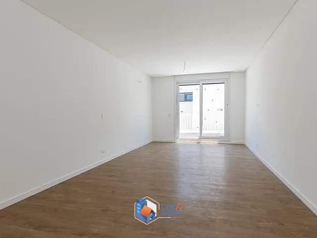 Casa 4 quartos e 6 banheiros, à venda, no bairro Jardim Cordeiro em São Paulo