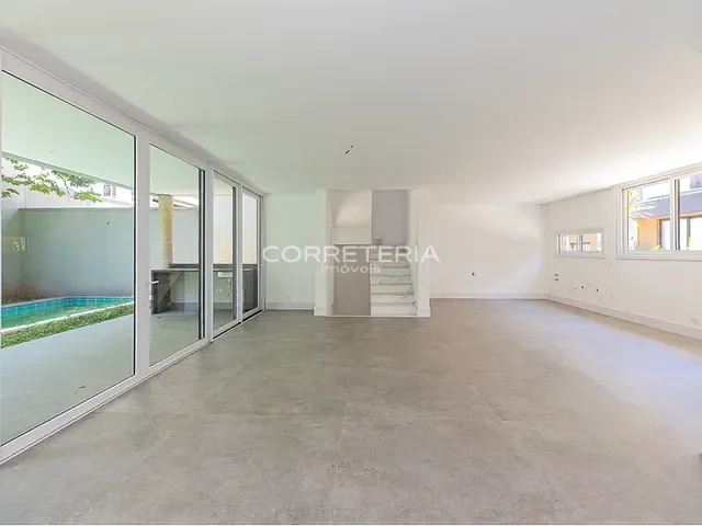 Casa 4 quartos e 6 banheiros, à venda, no bairro Santo Amaro em São Paulo