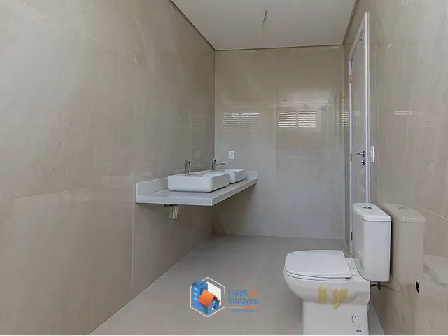Casa 4 quartos e 6 banheiros, à venda, no bairro Santo Amaro em São Paulo