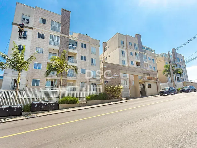 Apartamento 2 quartos e 2 banheiros, à venda, no bairro Uberaba em Curitiba