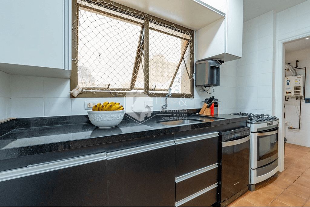 Apartamento, 3 quartos, 131 m² - Foto 2