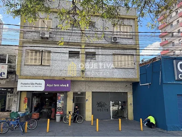 Apartamento 1 quarto e 1 banheiro, à venda, no bairro Floresta em Porto Alegre