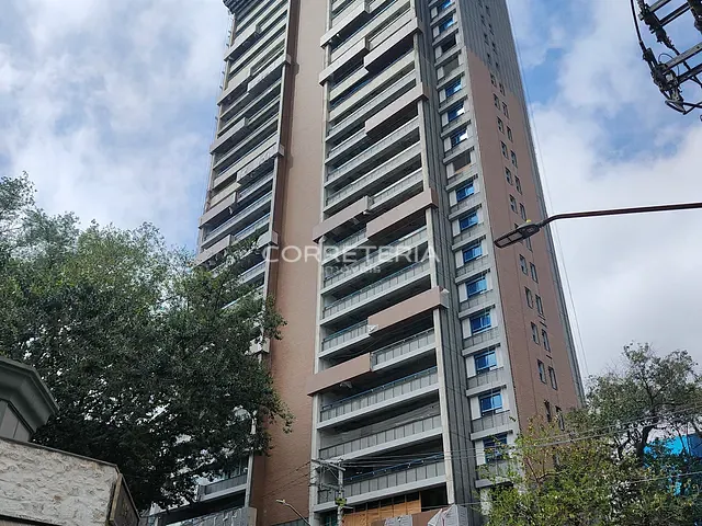 Apartamento 4 quartos e 6 banheiros, à venda, no bairro Pinheiros em São Paulo