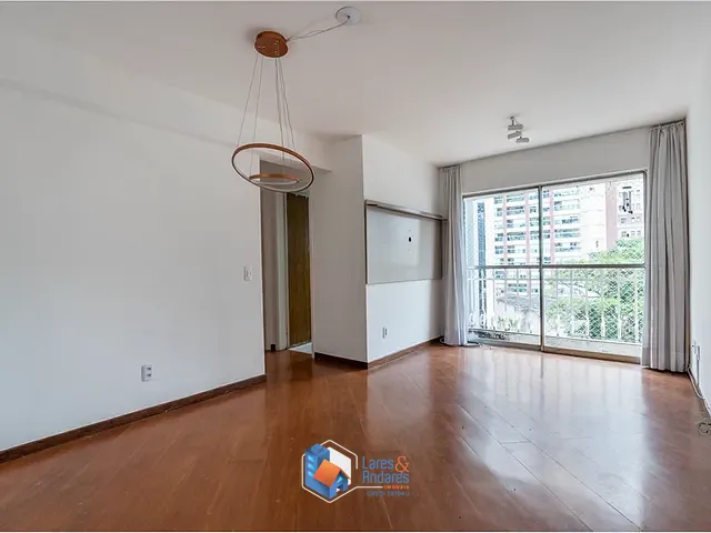 Apartamento 2 quartos e 2 banheiros, à venda, no bairro Itaim Bibi em São Paulo