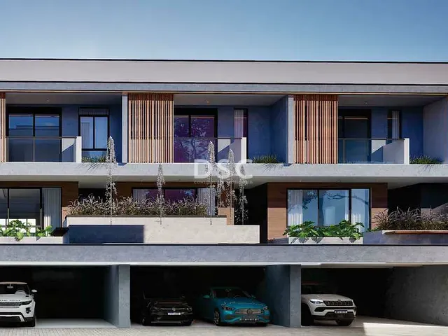 Casa 3 quartos e 4 banheiros, à venda, no bairro Jardim Social em Curitiba