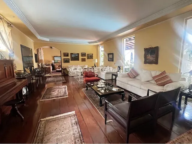 Casa 4 quartos e 5 banheiros, à venda, no bairro Jardim Morumbi em São Paulo