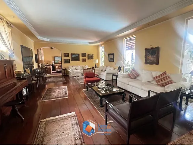 Casa 4 quartos e 5 banheiros, à venda, no bairro Jardim Morumbi em São Paulo