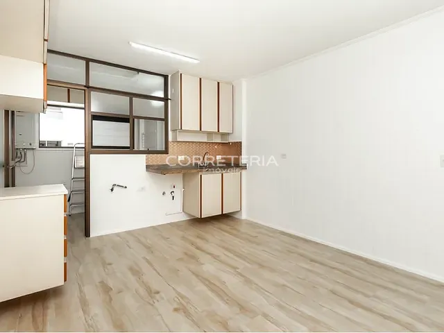 Apartamento 3 quartos e 3 banheiros, à venda, no bairro Moema em São Paulo