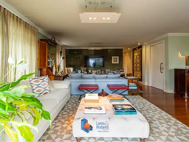 Apartamento 4 quartos e 4 banheiros, à venda, no bairro Vila Uberabinha em São Paulo