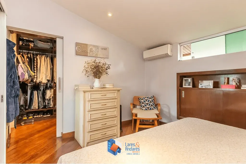Casa, 4 quartos, 220 m² - Foto 10