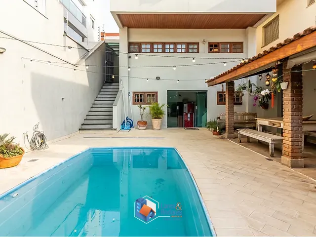 Casa 4 quartos e 5 banheiros, à venda, no bairro Bosque da Saúde em São Paulo