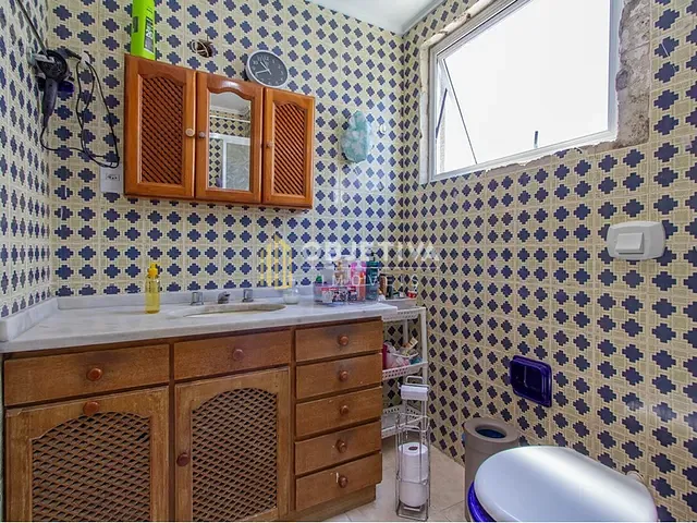 Apartamento 2 quartos e 2 banheiros, à venda, no bairro Santana em Porto Alegre