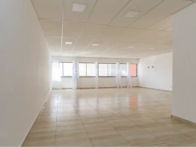 Sala à venda, no bairro Bela Vista em São Paulo