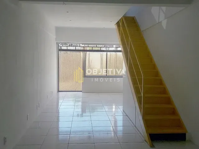 Loja à venda, no bairro Rio Branco em Porto Alegre