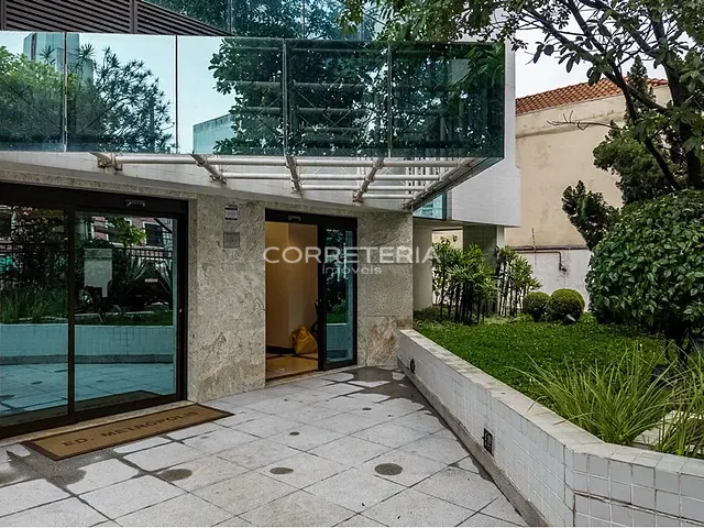 Sala à venda, no bairro Vila Clementino em São Paulo