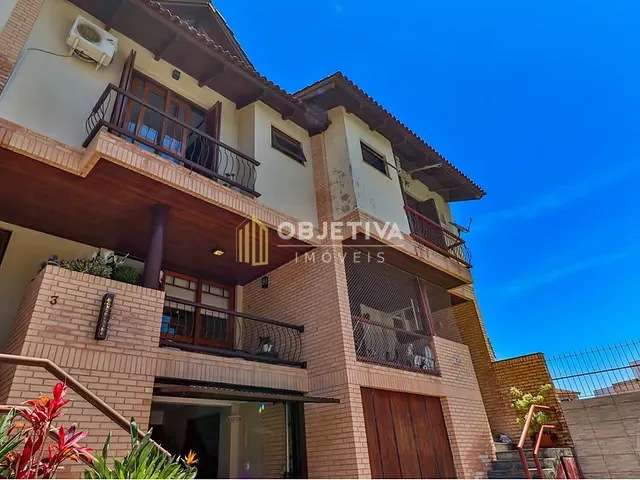 Casa 3 quartos e 4 banheiros, à venda, no bairro Ipanema em Porto Alegre
