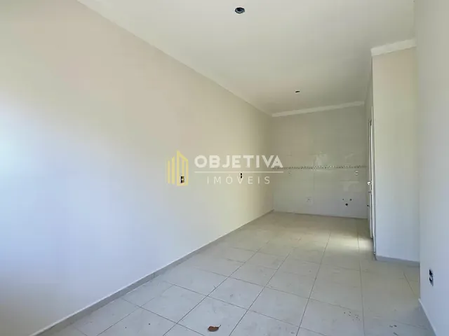 Casa 2 quartos e 1 banheiro, à venda, no bairro Olaria em Canoas
