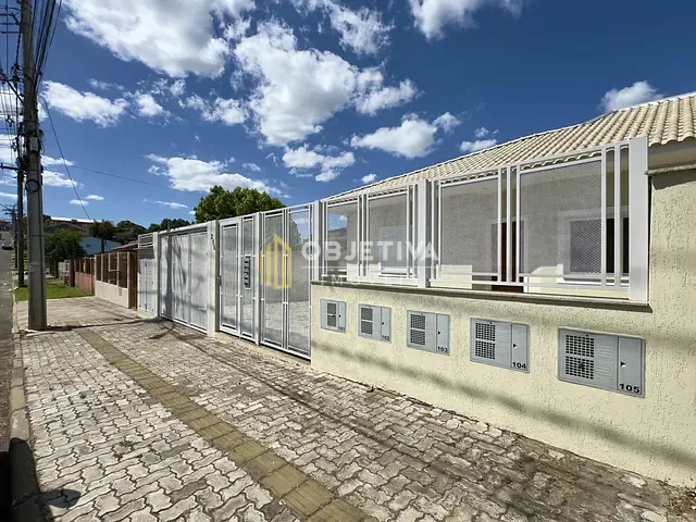 Casa 2 quartos e 1 banheiro, à venda, no bairro Olaria em Canoas